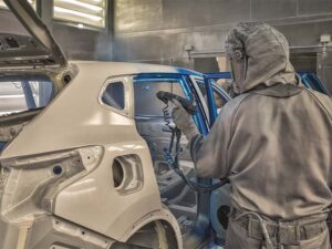 Otomotiv Endüstrisinde Boyaya Uygun Gres ve Yağ Seçimi